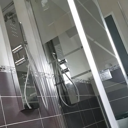 Magnifiquet3 Hyper Centre Design Confort * בווה