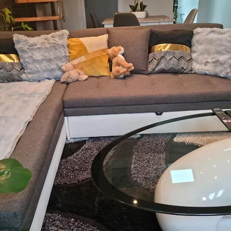 Magnifiquet3 Hyper Centre Design Confort בווה